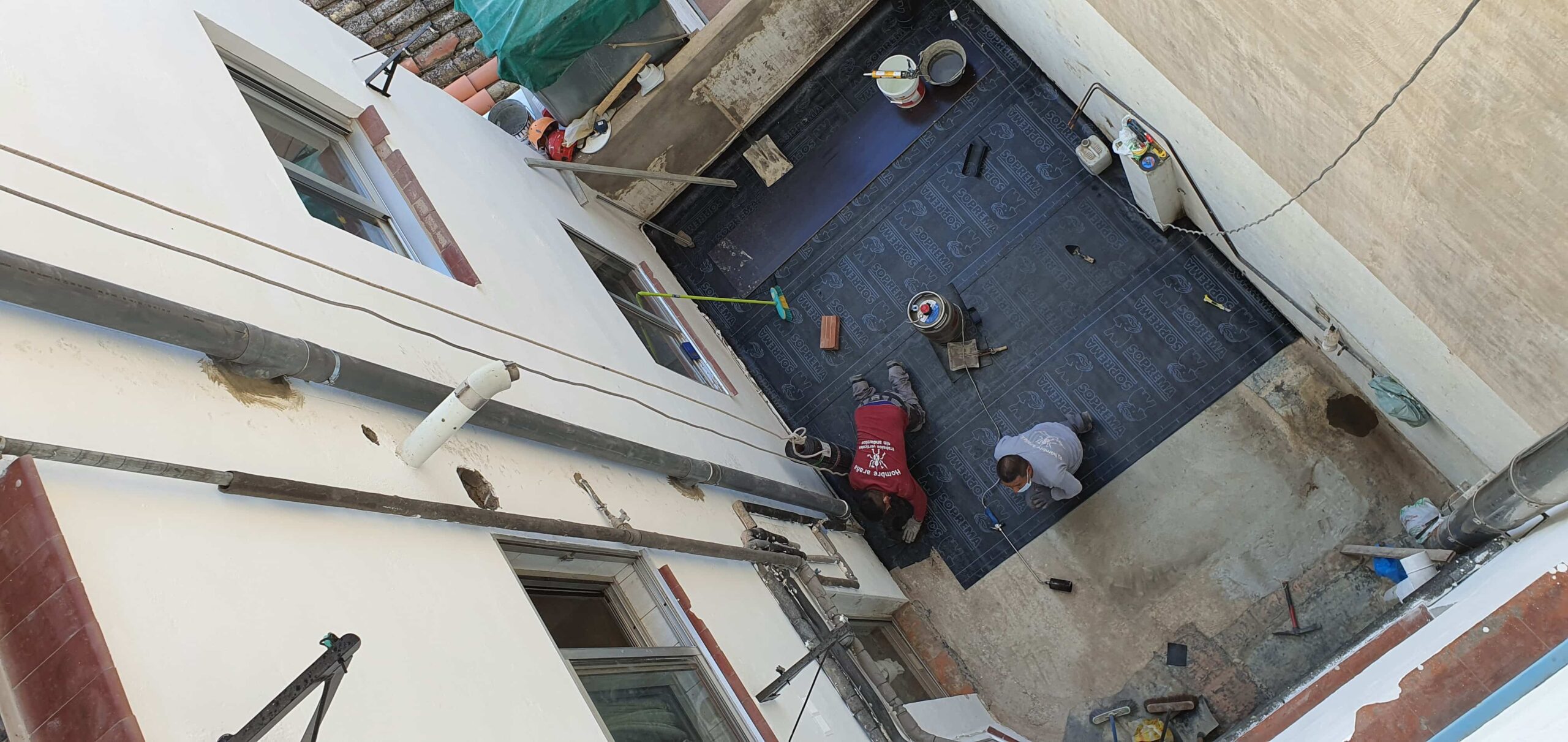 Impermehabilizaciones Verticales Man - El hombre Araña